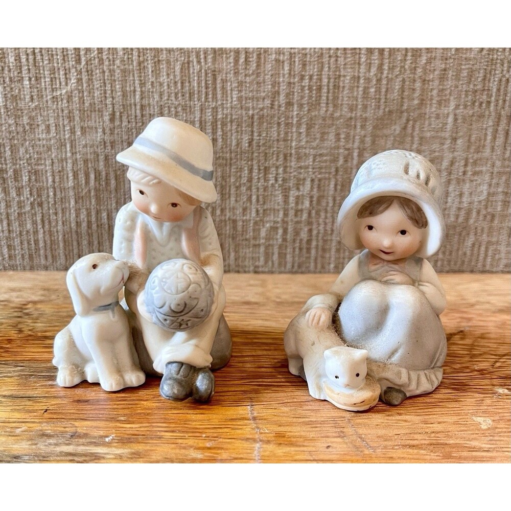 Vintage Holly Hobbie Bisque Porcelain Figurines Boy w/ Dog Girl w/ Cat Set of 2